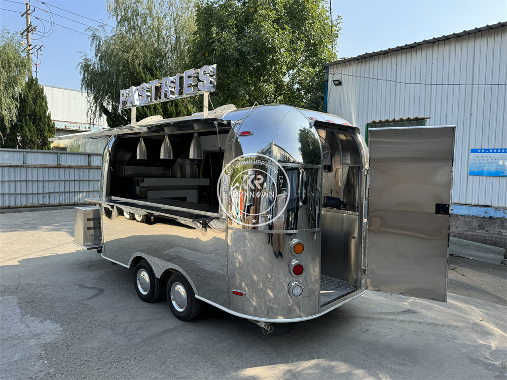 Street Food Trailer  Mobile Ki - مراجعة Food Snacks Logos وسعره