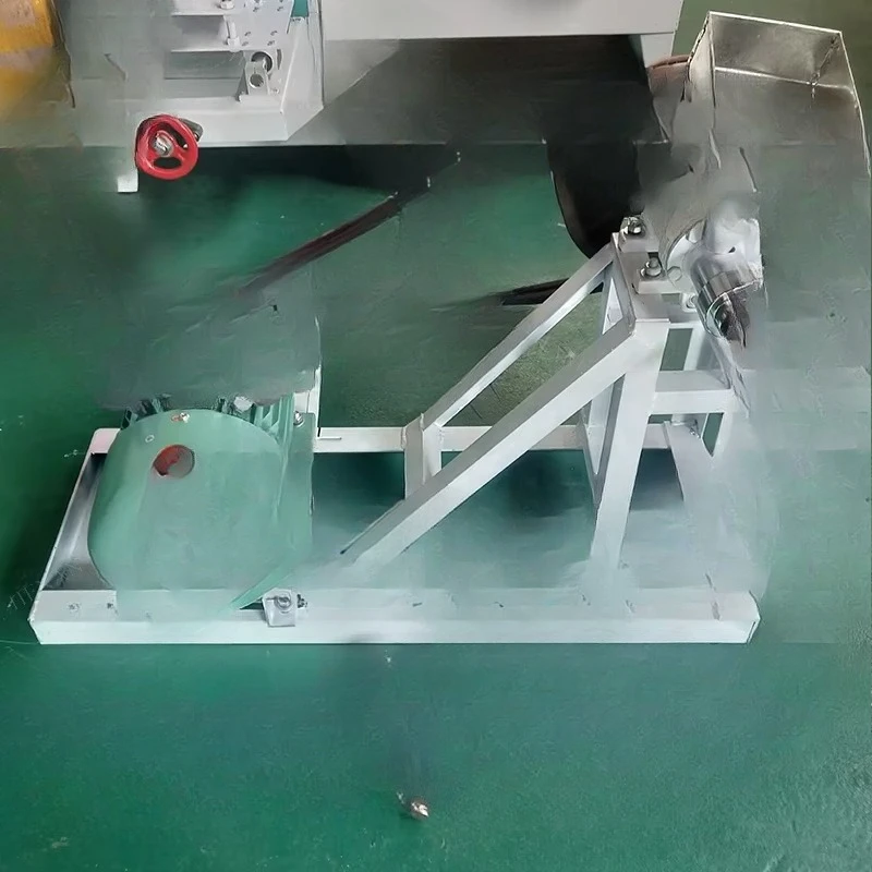 Semi-automatic small snack foo - مراجعة Food Snacks Making Machine وسعره